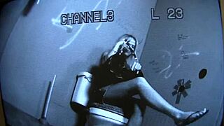 Aria Austin Sucks Hung Cocks Through Gloryhole