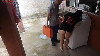 hey tech guy, fat housewife pays with curvy ass while hubby's gone?