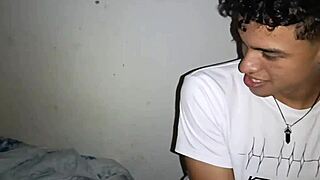 stepmom's huge ass tempts me into wild solo fuck at home