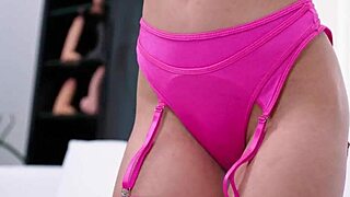 Jennifer Lol's tight asshole gaped by big cock with piss mouthful rough fuck