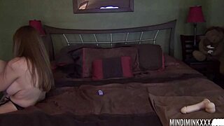Slutty Curvy Milf Mindi Mink Toys Her Fat Ass in Bra!