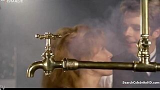 yvonne ekmann topless halloej i himmelsengen retro 😘