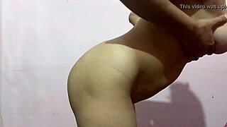 Misslaila bares alluring nude curves enticingly