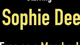 Sophie Dee's voluptuous curves and wet pussy lips mesmerize