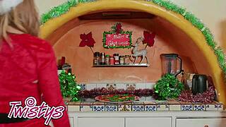 Giselle Palmer And Gabbie Carter: Stepsisters' Frustrated Oral Turns Passionate Lesbian Moans!