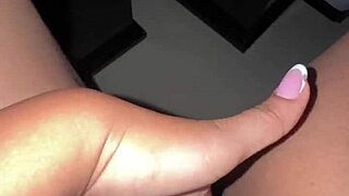 colombian cutie begs for fingers in juicy swollen pussy lips