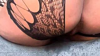 Curly lightskin throws fat ass on bbc