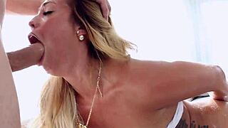 petite pawg kelsi monroe anal stretching big cock fun