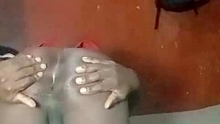 Sexyjayla254 strips fingering gaping asshole up close 🔥🍑