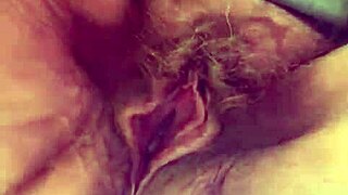 SLUTTYGRANNY67 bares hairy granny pussy for wild play