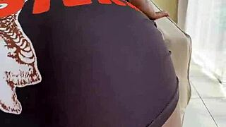 uhh ripped my tight booty shorts n took that creampie deep