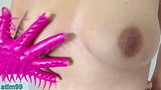 Perverse Milf Stretches Pussy with Gloves and Toilet Pump