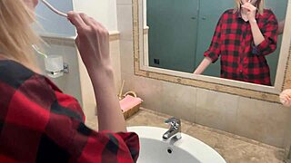 slutty ex girlfriend revenge blowjob ends in facial cum