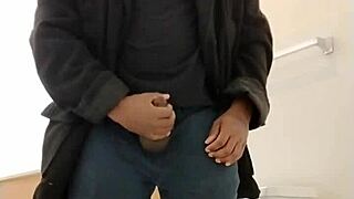 Garage Solo Wet Cum Fantasy