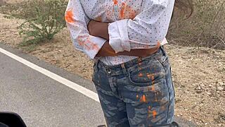 corporate lady gets fucked by colleague after lift request 😏💋