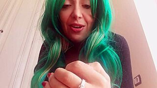 beware this sexy angry giantess with huge tits ass pussy 👠😡