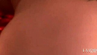 lacie hart teases her big ass and pussy with toys 😘🍑