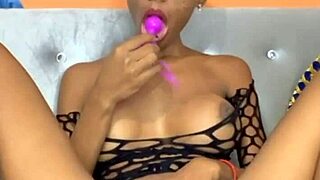 hey check this ebony homemade babe with creamy pussy and sweet tits 😍🍫💦