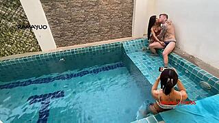 Hot Ladyboy Nang Deepthroats Monster Thai Cock