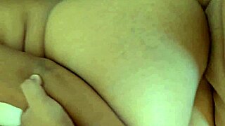 i need quick fuck cuz son comin lick my wet pussy mommy