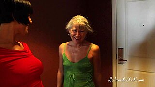 milf and girlfriend toy pussy all night long