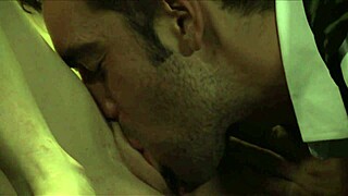 jessie palmer watches him jizz all over her hairy pussy close up