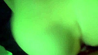 My boyfriend invites me to watch her future