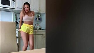Russian Chicas Tease Big Asses on Bigo Live USA