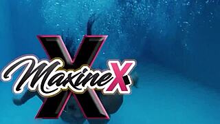 maxine x takes lesbian anal so deep 😈🍑🔥