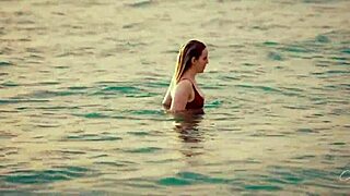 beach sunset makeout turns into juicy pussy licking for Charlie Forde & Olive Gee 😘🌅