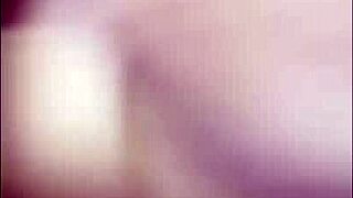 indonesian girl scared at first when invited home while parents away bokep