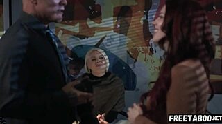 Blonde milf overwhelmed by photoshoot fucking ecstasy