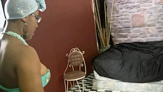 i love watching india blac shake her big ebony ass