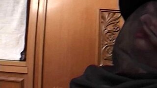 amateur transsexual housewife brunette delivers funny natural tits blowjob