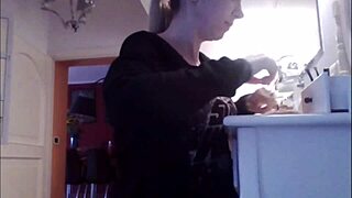 she loves farting loud while doing makeup voyeur cam