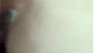 indonesian girl scared at first when invited home while parents away bokep