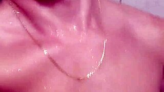 solo bath handjob session