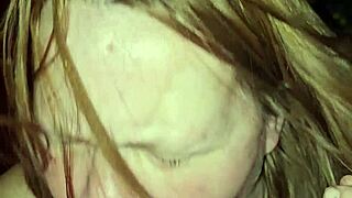 i lick her pee hole then kinky piss play