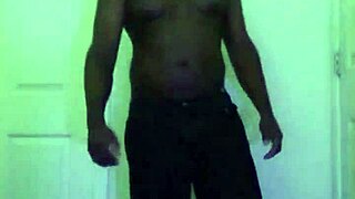Anal catwalk DANCING on balcony