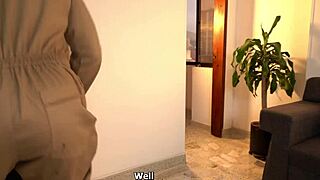 technician wires up this latina pornstar's huge ass perfectly 😍🍑