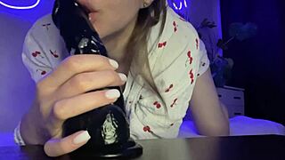 yes daddy let me slobber on that huge throbbing cock