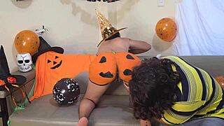 Milf screams fuck my Halloween pumpkin hole deep now!