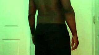 Anal catwalk DANCING on balcony