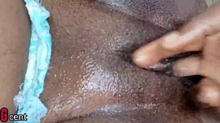 Madam spreads tight pussy for house boy's deep thrusts