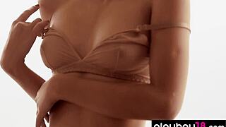 lilit ariel poses naked 😍 petite tits 🔥