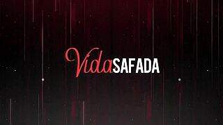 safadinho makes lu squirt hard with married wife skills