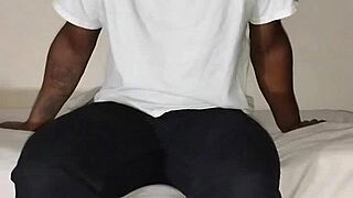 i showed up dressed in jeans, now jerking off freely... join me?