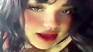 i'm a cute playful latina beauty craving your touch all over