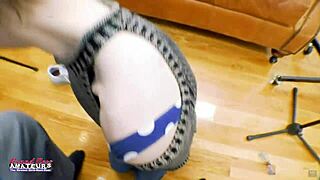 oh man petite exotic coed raven i rub my twat then suck cock gettin jizzed