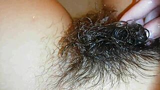 watch this super hairy pussy underwater close-up